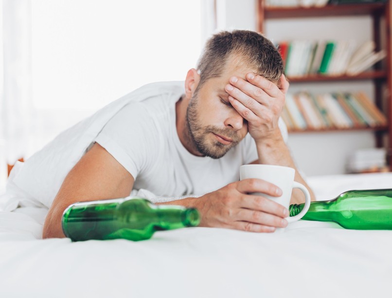 kávé segít kijózanodni alkohol