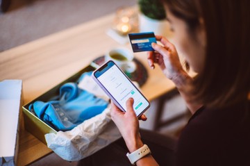 Értelmetlen dolgokra költ nagy összegeket? Bipoláris zavart is jelezhet!