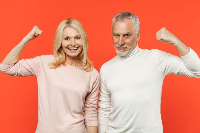 Mennyi fehérjét kell fogyasztani az izomtömeg fenntartásához 60 év felett?