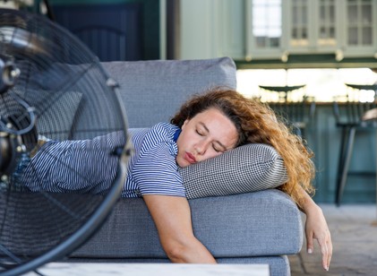 Nincs légkondija? Így hozhatja ki a legtöbbet a ventilátorból című cikk nyitóképe
