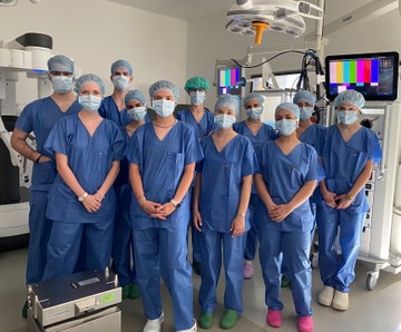 21 nő mentorprogram 2026: elindult a jelentkezés az egészségügyi pályák iránt érdeklődőközépiskolások számára, február 15-ig lehet jelentkezni.