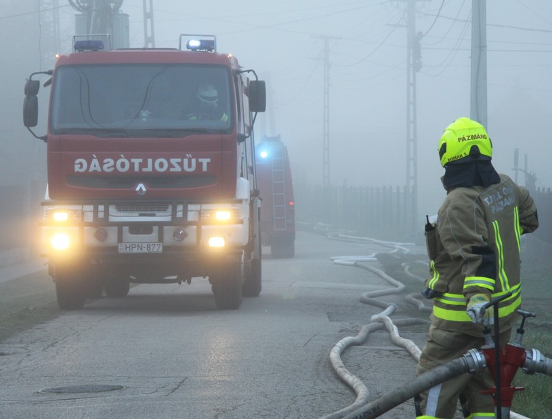 tömegbaleset, M7, tűz, katasztrófavédelem