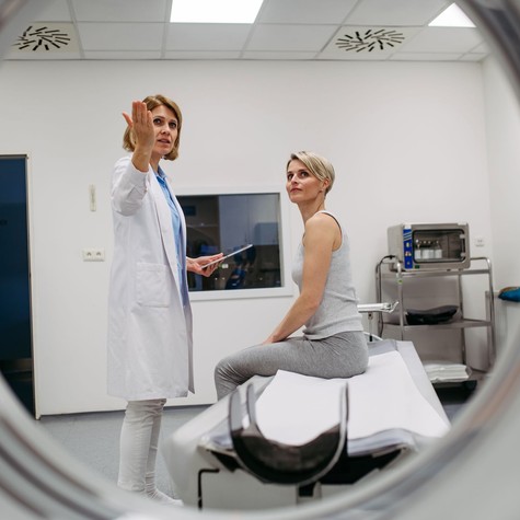 Hogyan zajlik a CT vizsgálat? Lépésről lépésre itt a teljes folyamat című cikk nyitóképe