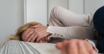 Őszi fáradtság és hízás: mikor indokolt a pajzsmirigy vizsgálat?