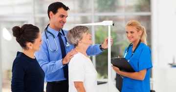  Miért leszünk alacsonyabbak idős korunkra? 