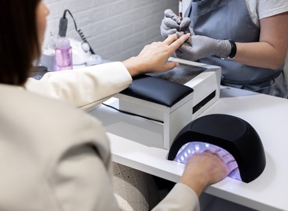 Ártalmas a géllakk vagy sem? Ezt érdemes tudnia című cikk nyitóképe