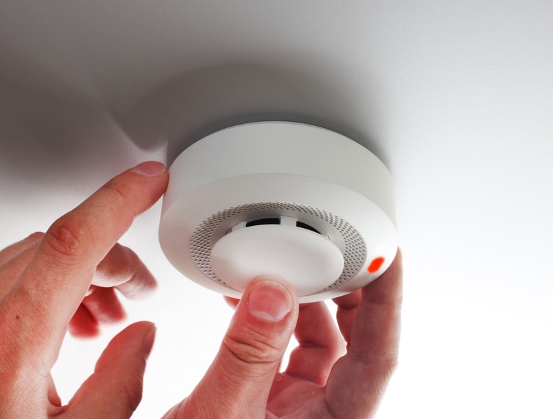 szén-monoxid mérgezés ellen érzékelő jelzése