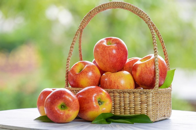 Veszélyes növényvédő szereket mutattak ki az európai almákban című cikk nyitóképe