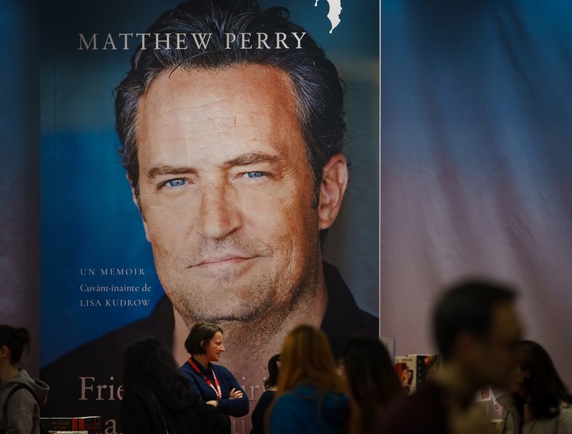 Matthew Perry halála függőség