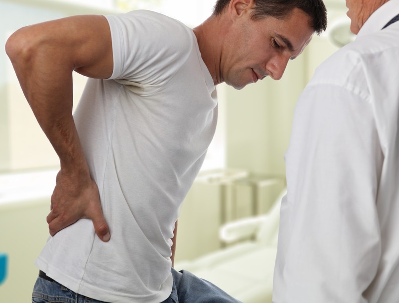 prosztatarák, prosztatadaganat, hátfájdalom, hátfájás, vesebetegség