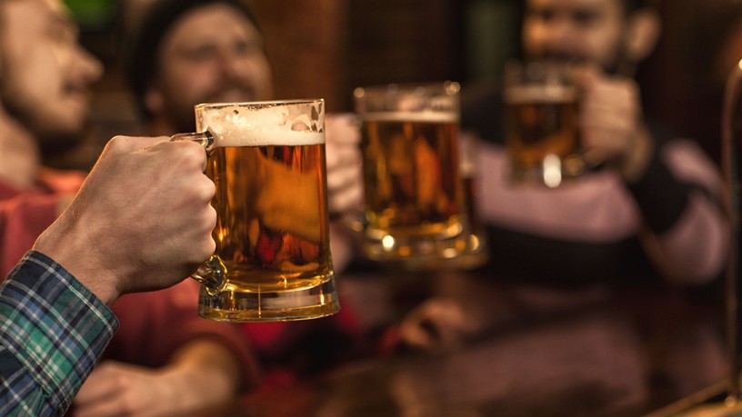 sör mellkasi nyomás karfájdalom limfóma