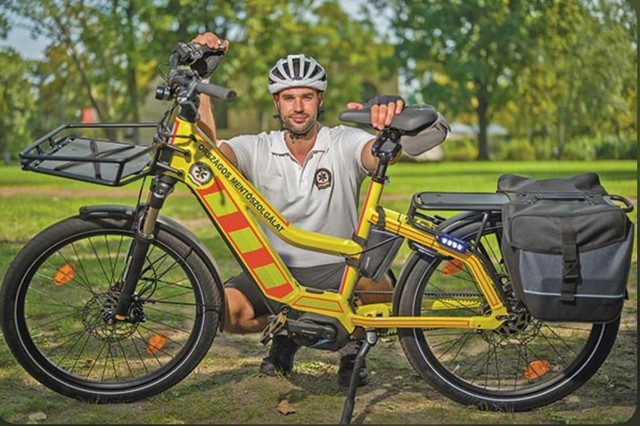 Különleges adományt kapott Lang Györgyi nevében az OMSZ