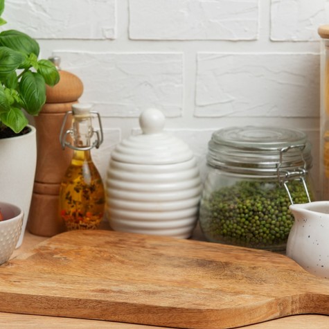 Lehet, hogy eljött-e a fa vágódeszkák alkonya? Nyugaton tömegesen dobálják ki a konyhából című cikk nyitóképe