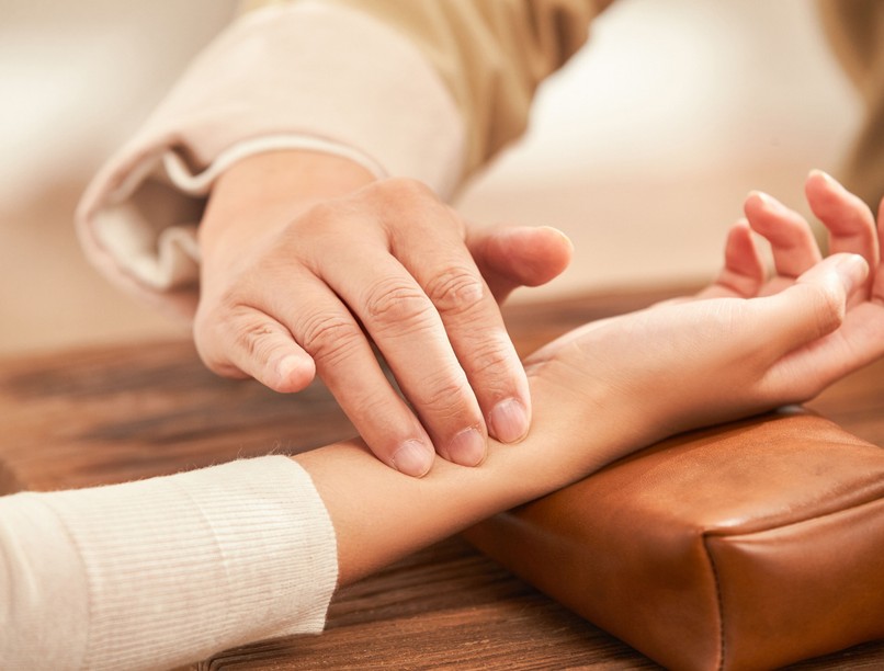 pulzus, magas pulzus, pulzusszám, pulzus mérése, kardiológus, szívbetegség