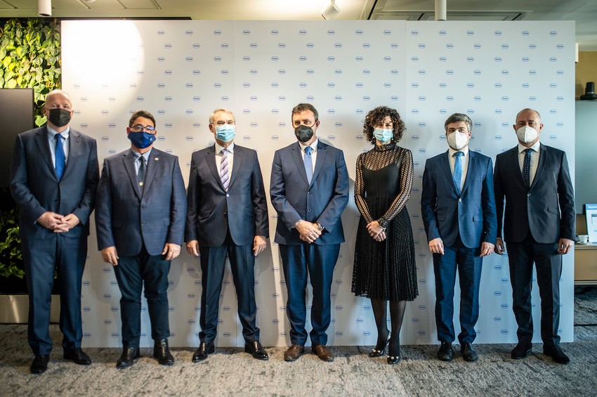 Digitális betegútmenedzsmenttel bővülhet Magyarország e-egészségügyi rendszere, az EESZT a Roche Magyarország jóvoltából.