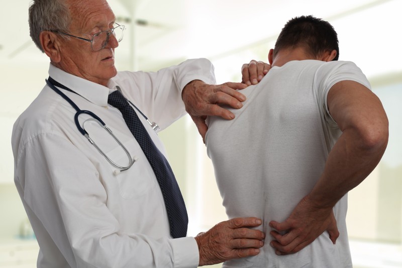 Mozgásszervi fájdalmak: mikor menjünk reumatológushoz? Vakcinainfó - Az orvos válaszol