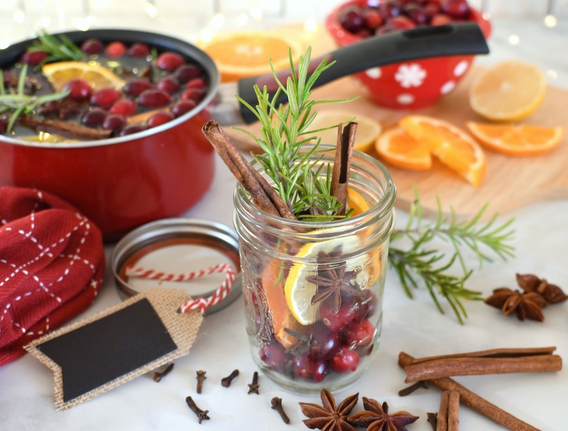 Hogyan készíthető karácsony illatú légfrissítő otthonra