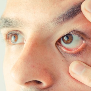 Retinoblastoma: tünet, vizsgálat és kezelési lehetőségek című cikk nyitóképe