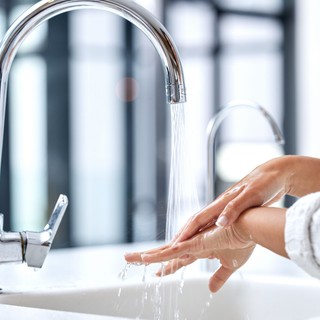 Terjed a hepatitis A Magyarországon – a kézmosás most szó szerint életet menthet című cikk nyitóképe