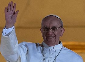 Ferenc pápa: a béke a legértékesebb karácsonyi ajándék