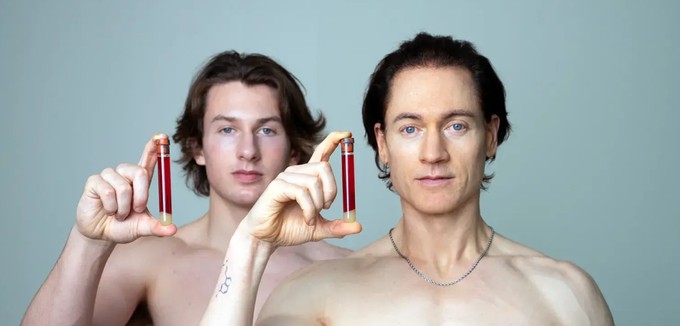 Bryan Johnson életkísérletei: nem akar megöregedni! Ennyiféle terápiával kísérletezik az amerikai techmilliomos című cikk nyitóképe