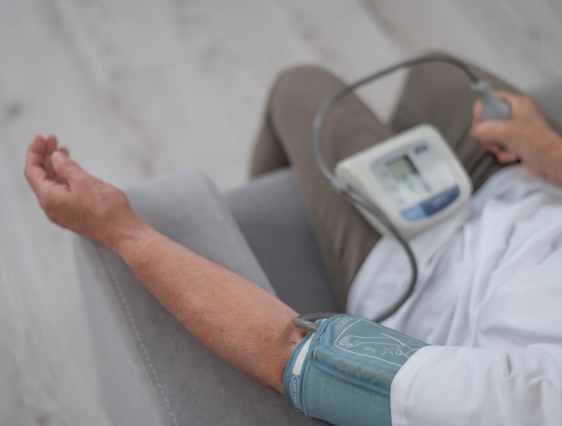 Ingadozó vérnyomás veszély szédülés stressz oka