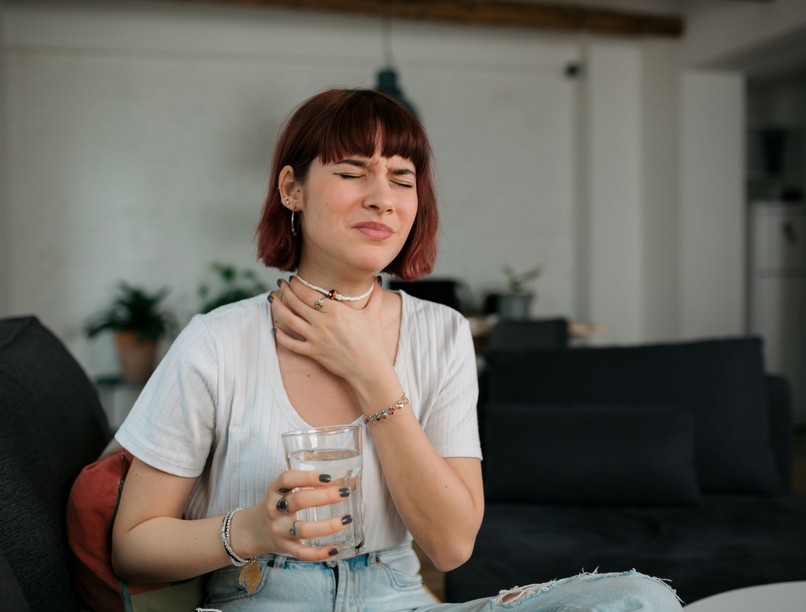 torokgyulladás tünetei okai láz nátha influenza megfázás