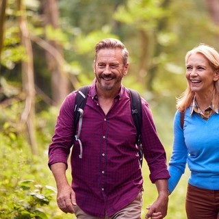 7 nyomós érv, amiért érdemes rendszeresen gyalogolni 50 év felett című cikk nyitóképe