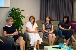 Az érintett családok számára a legáhítottabb segítséget az új gyógyszerek és terápiák jelentik - többek között ezekről az eredményekről is friss információt nyújtottak azok a szakértők, akik a világnap alkalmából, szeptember 4-én a Gyógyító Jószándék a DMD-Izombeteg Gyermekekért - Duchenne Hungary Alapítvány által rendezett kerekasztal-beszélgetésen vettek részt.