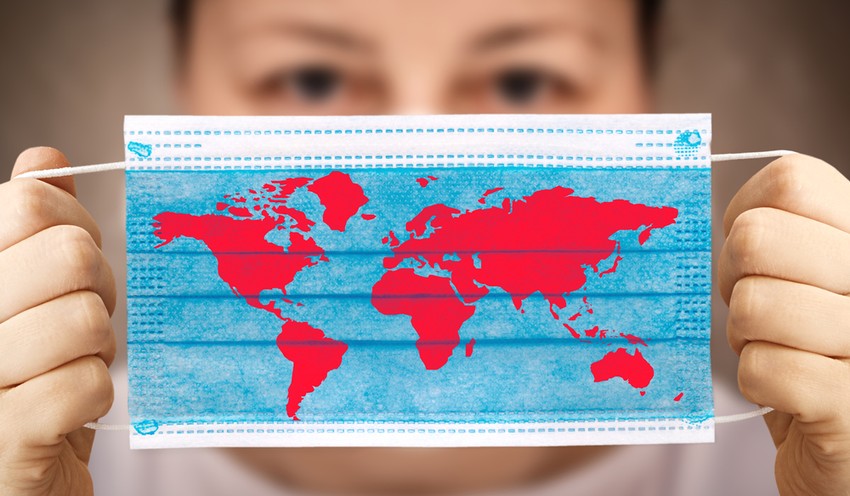 Bár a világban egyre elterjedtebb az a narratíva, hogy a koronavírus már nem veszélyes, ez valójában nem így van.