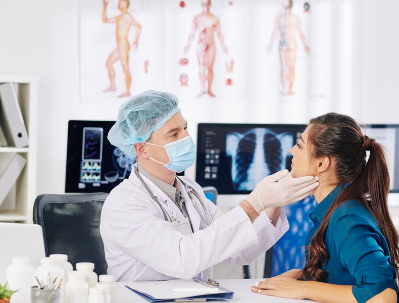 covid-19, koronavírus, pajzsmirigy betegség, vakcina, oltás