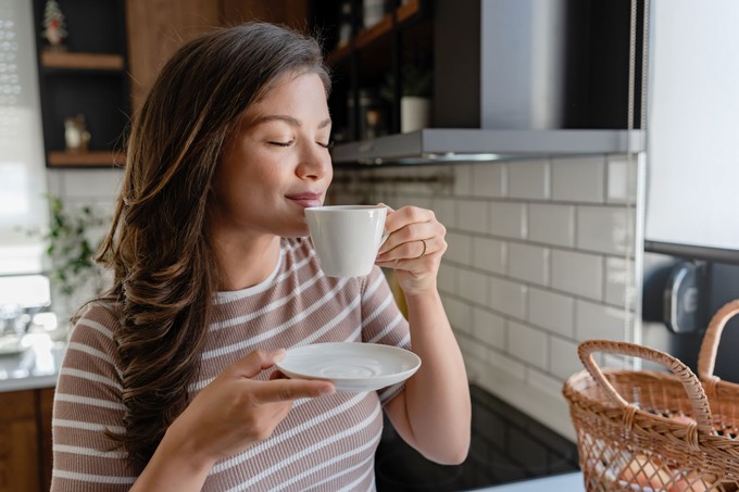 Mi történik, ha minden reggel iszik kávét? Előnyök, hátrányok orvosi szemmel című cikk nyitóképe