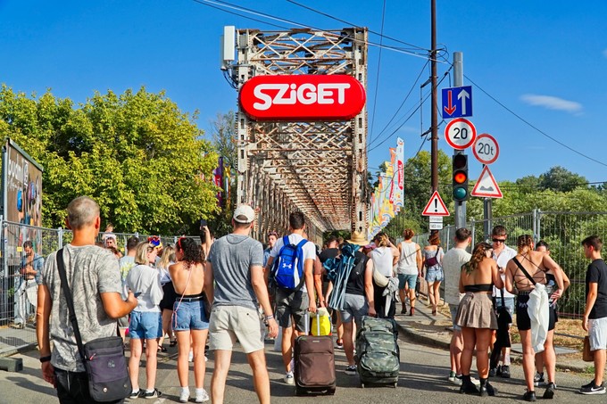 Az Országos Mentőszolgálat mentőtechnikusa is fellép a Sziget Fesztiválon című cikk nyitóképe