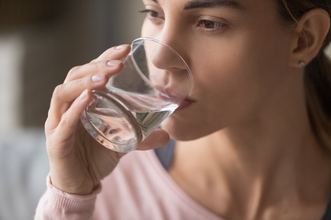 Rejtett kiszáradás: ezért nem elég a vízivás önmagában című cikk nyitóképe