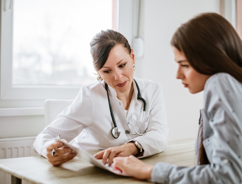 orvos, beteg, beutaló, szakrendelés