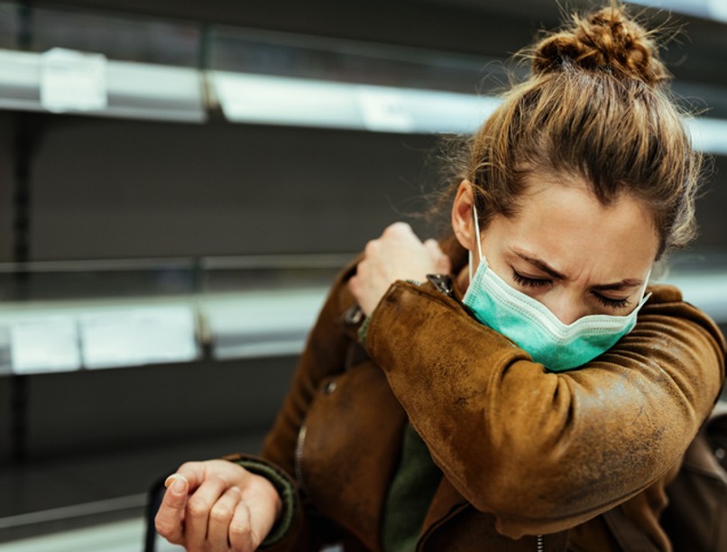 köhögés, koronavírus, nők, súlyos covid, elhúzódó covid