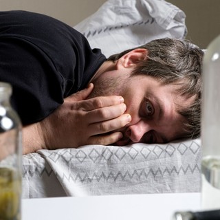 Delirium tremens tünetei, vizsgálata és kezelése című cikk nyitóképe