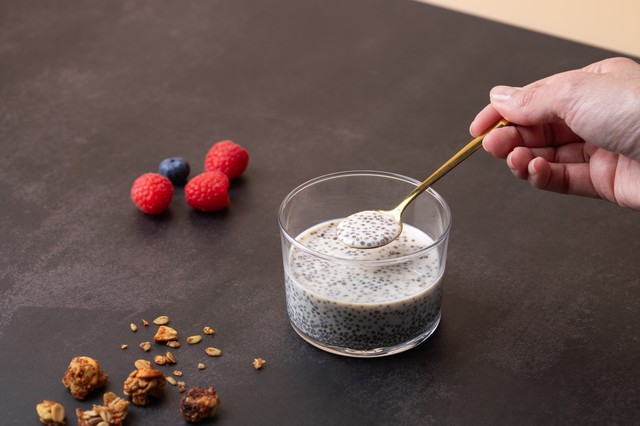 A bélrendszerünk is hálás lehet érte: ezért érdemes kipróbálni a kefir és chia mag párosát