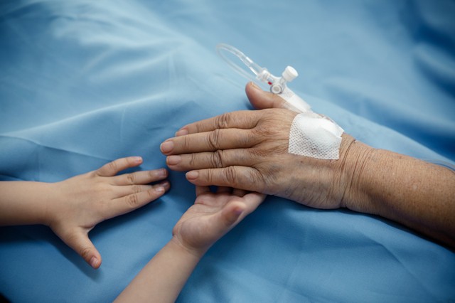 Halottat operálnak, hogy életet menthessenek