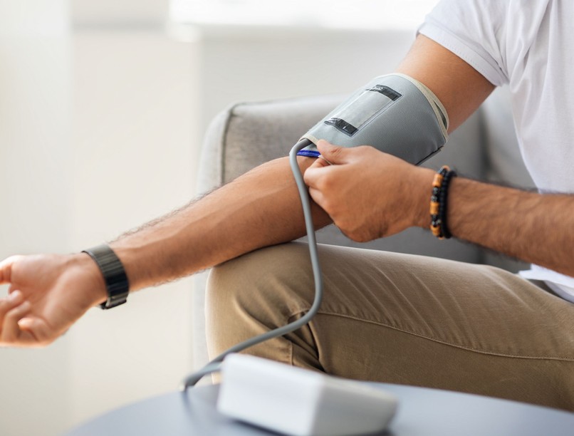 magas vérnyomás mikor mentő