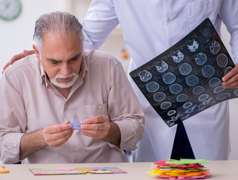 Mi a különbség a demencia és az Alzheimer-kór között