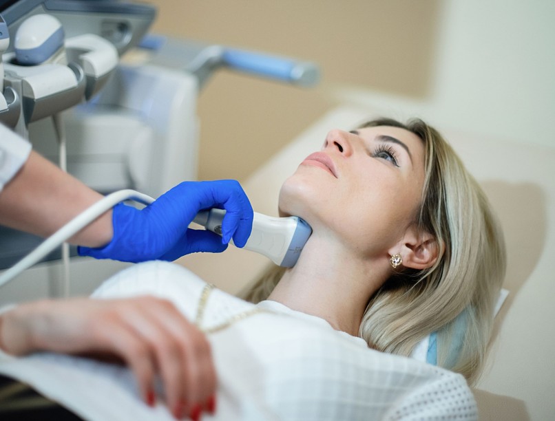 pajzsmirigy túlműködés tünete kezelése műtét