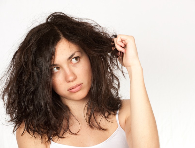 vashiány, tünet, jel, töredezett köröm, hajhullás, fáradtság